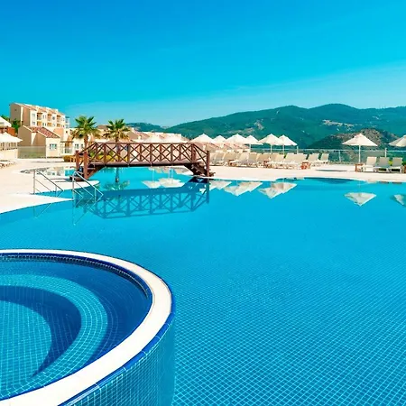 Kusadasi Golf & Apt Апартаменты *